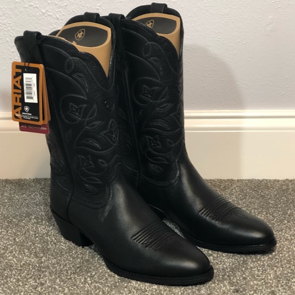 Ariat Shoes - NWT womens Ariat Heritage Black tall boot size 9.5